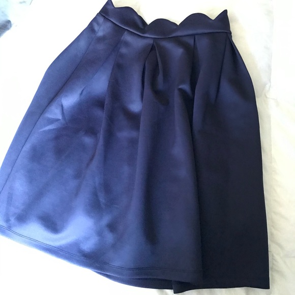 Navy blue skirt - Picture 4 of 4